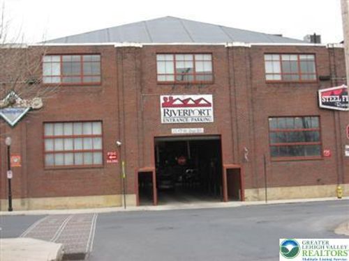 355-11 W 2nd St, BETHLEHEM, PA, 18015-1282 | Card Image