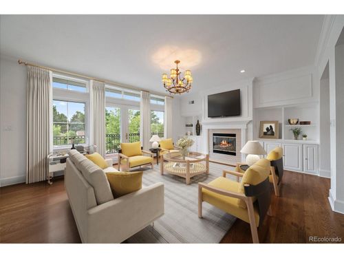 unit-203-300 Hudson St, Denver, CO, 80220-5873 | Card Image