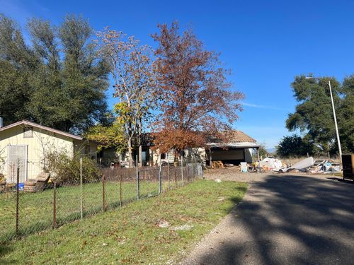 18986 Gucci Ln, Cottonwood, CA, 96022-9039 | Card Image