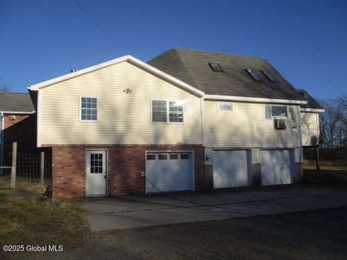 735 Shore Airport Rd, Ticonderoga, NY, 12883-2809 | Card Image