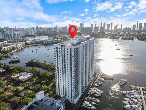 1008-17301 Biscayne Blvd, Aventura, FL, 33160-5071 | Card Image