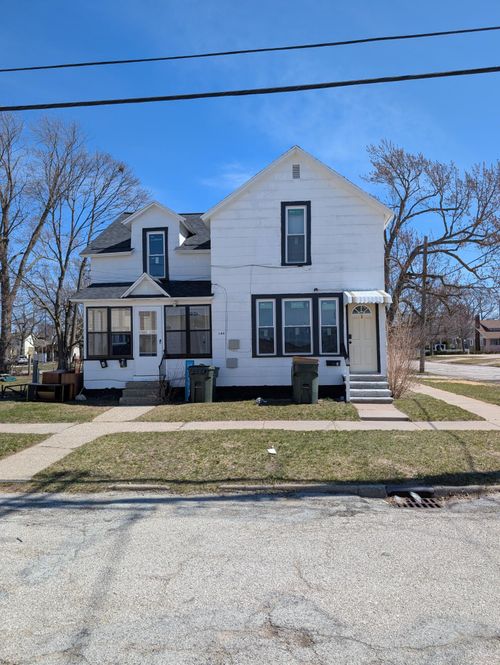 1144 1st St, Muskegon, MI, 49440-1450 | Card Image