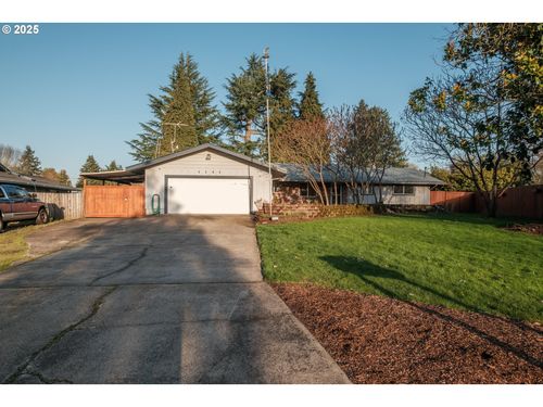 1141 Ne Springwood Dr, Albany, OR, 97321-1662 | Card Image