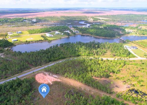 105 Torrey Pine Trl, Wewahitchka, FL, 32465-3683 | Card Image