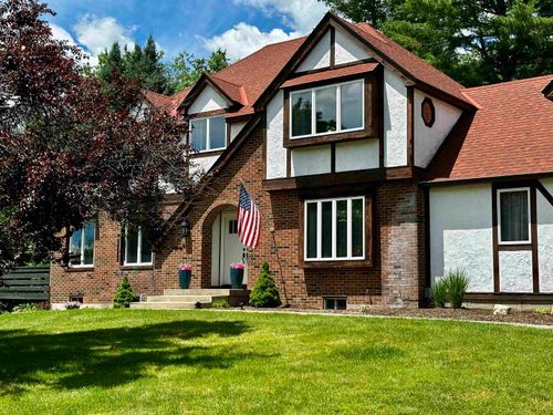 608 Orchard Hl, Pittsford, VT, 05763-9396 | Card Image