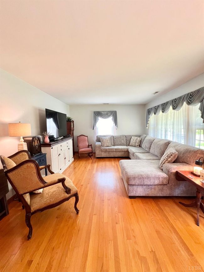 1410 Stevens Cove Rd, House other with 3 bedrooms, 2 bathrooms and null parking in LOVINGSTON VA | Image 6
