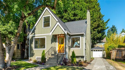 3430 42nd Ave Sw, Seattle, WA, 98116-3425 | Card Image