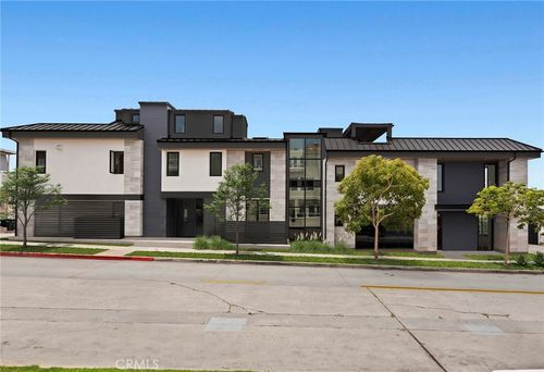 2501 Seaview Ave, Corona del Mar, CA, 92625-2833 | Card Image
