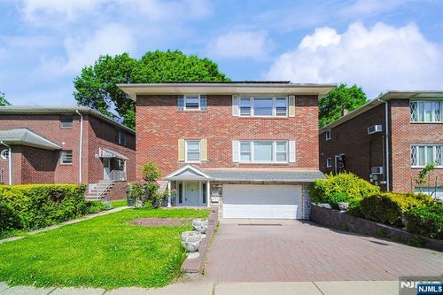 1227 Inwood Ter, Fort Lee, NJ, 07024-1721 | Card Image