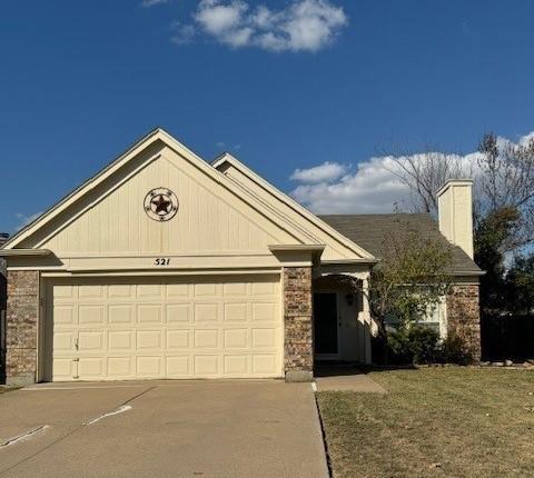 Kalmia Dr, Arlington, TX 76018