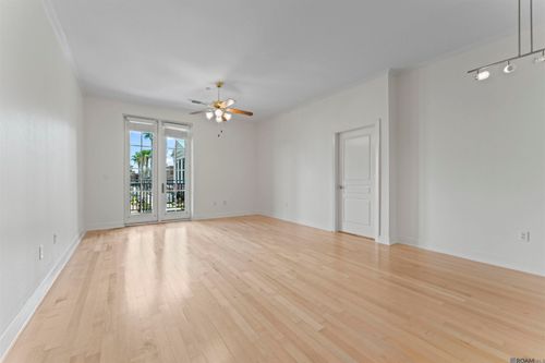 apt-218-7707 Bluebonnet Blvd, Baton Rouge, LA, 70810-2079 | Card Image