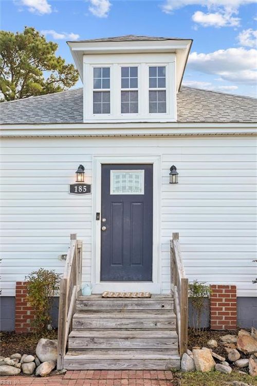 185 Messick Rd, Poquoson, VA, 23662-1856 | Card Image