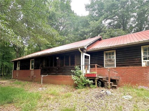 426 Veterans Dr, Danielsville, GA, 30633-6820 | Card Image