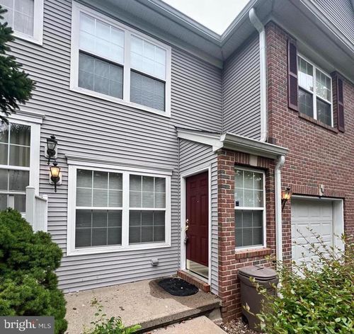 102 Quail Crk, Princeton, NJ, 08540-9011 | Card Image