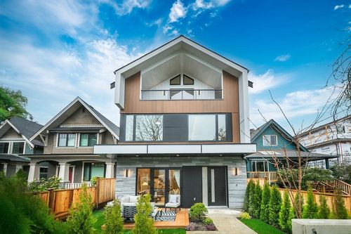 1-4023 W 18th Ave, Vancouver, BC, V6S1B9 | Card Image