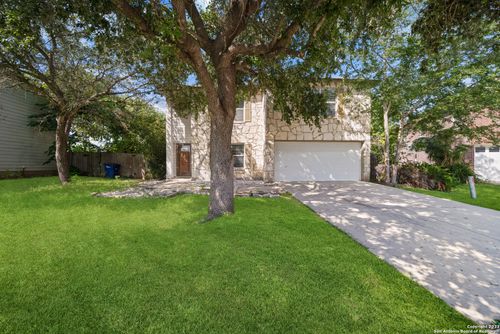 1117 Stone Holw, New Braunfels, TX, 78130-2437 | Card Image
