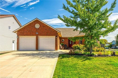 35 Highland Blvd, Caledonia, ON, N3W1G6 | Card Image