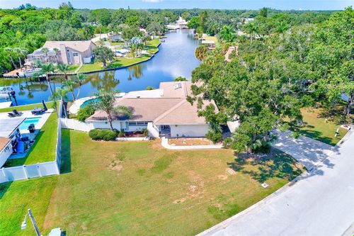 2441 Roberta Ln, CLEARWATER, FL, 33764-6539 | Card Image