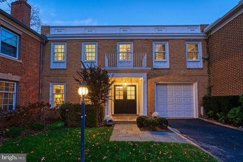 706 Blueberry Hill Rd, MCLEAN, VA, 22101-1809 | Card Image