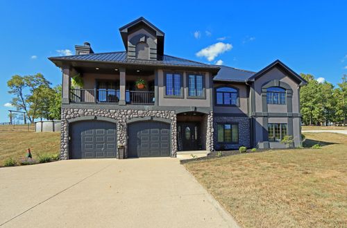 216 Patrick Ave, Jackson, OH, 45640-9515 | Card Image