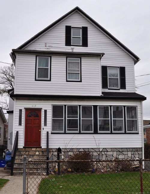 117 Maple Ave, Stamford, CT, 06902-4008 | Card Image