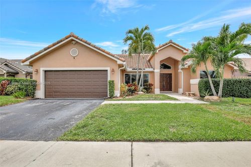 12486 Sw 9th Pl, Davie, FL, 33325-5588 | Card Image