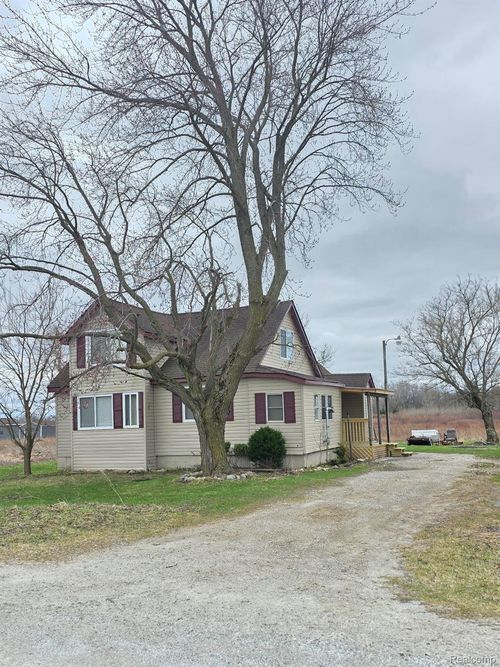 15707 Norman Rd, Lynn, MI, 48097-1707 | Card Image