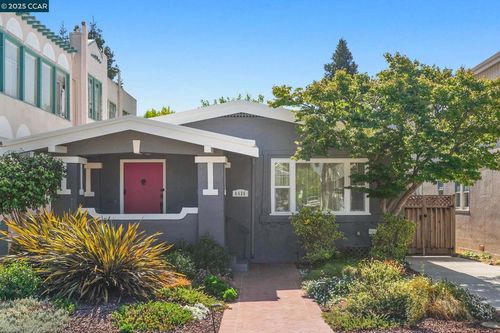 4426 Park Blvd, Oakland, CA, 94602-1340 | Card Image