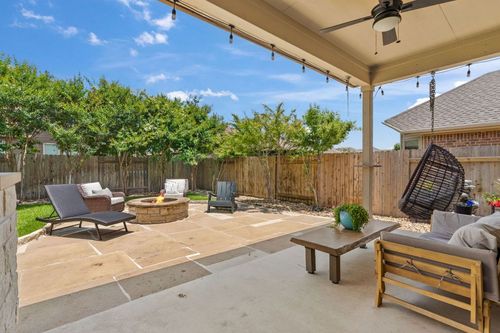 841 Expedition Way, Round Rock, TX, 78665-2182 | Card Image