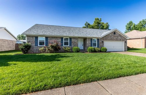 8833 Idaho Dr, Newburgh, IN, 47630-9027 | Card Image