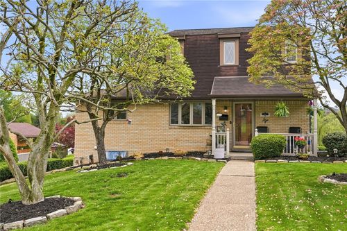 621 Portia Dr, Pittsburgh, PA, 15236-2437 | Card Image