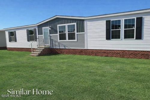 89 Jenkins Ave, Maysville, NC, 28555-8026 | Card Image