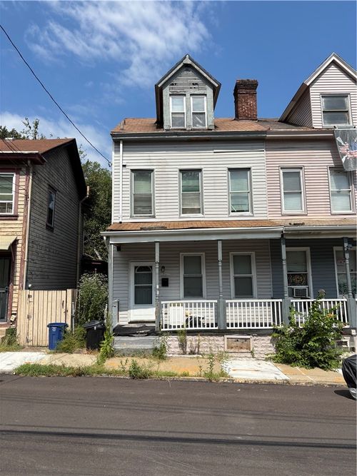 3236 Richardson Ave, Pittsburgh, PA, 15212-2332 | Card Image