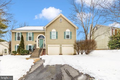 1012 Dulaney Mill Dr, FREDERICK, MD, 21702-6218 | Card Image