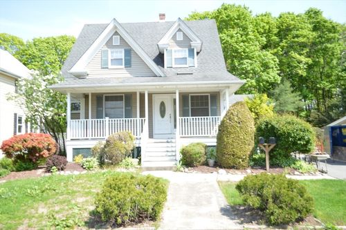 18 Peck St, North Attleboro, MA, 02760-3119 | Card Image