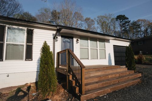 344 Bobo Rd, wellford, SC, 29385-9703 | Card Image