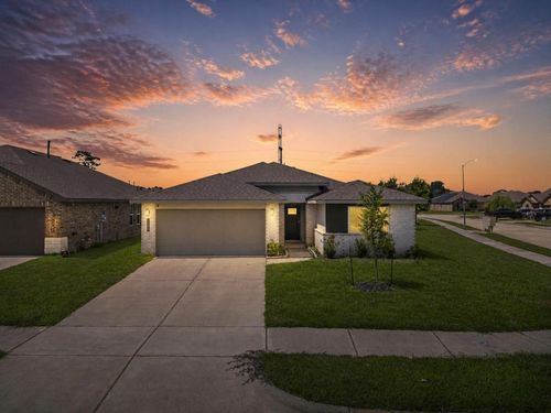 1702 Plantation Pl, Baytown, TX, 77523-2030 | Card Image