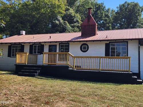 519 W Raleigh St, Siler City, NC, 27344-3729 | Card Image