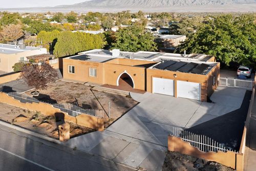 808 Villa Verde Dr Se, Rio Rancho, NM, 87124-1211 | Card Image