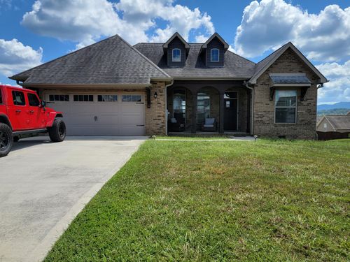 2749 Vista Meadows Ln, Sevierville, TN, 37876-2579 | Card Image