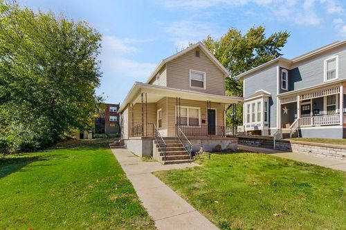 446 Montgall Ave, Kansas City, MO, 64124-1880 | Card Image