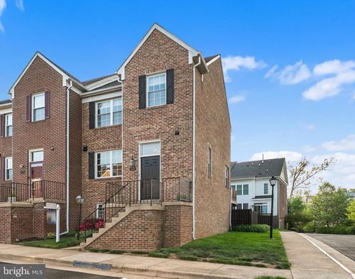 2100 Hutchison Grove Ct, FALLS CHURCH, VA, 22043-2554 | Card Image