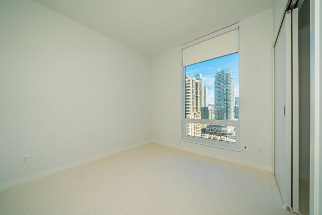 2106 - 2181 Madison Avenue, Condo with 2 bedrooms, 2 bathrooms and 1 parking in Burnaby BC | Image 20