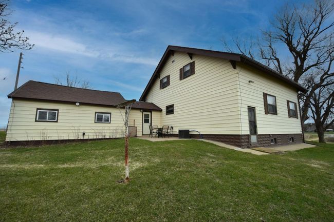 backyard/back of house & garage | Image 33