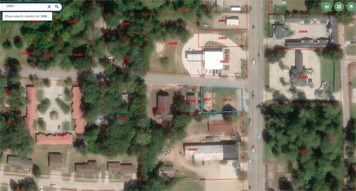 502 S Magnolia St, Woodville, TX, 75979-5527 | Card Image