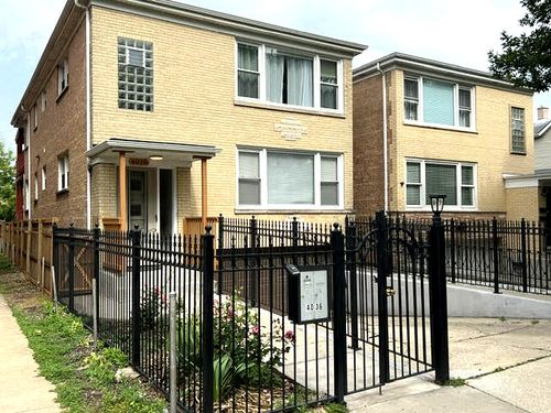 4036 Austin Ave, Chicago, IL, 60634-1604 | Card Image
