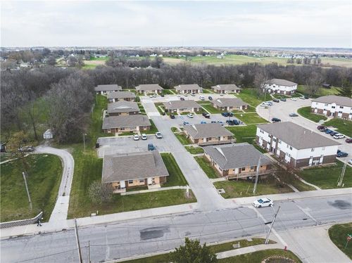 515 E 7th St, Maryville, MO, 64468-3208 | Card Image