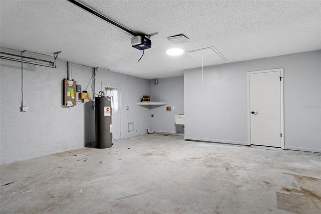 8457 Blaine Rd, House other with 2 bedrooms, 2 bathrooms and null parking in Spring Hill FL | Image 39