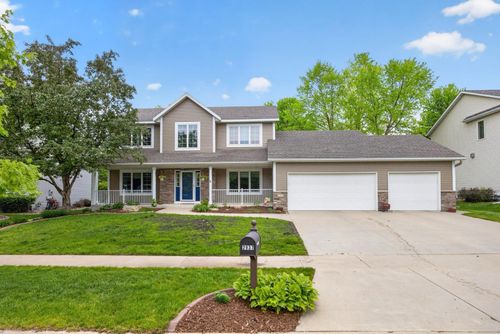 2937 Oakview Dr Ne, Rochester, MN, 55906-7646 | Card Image