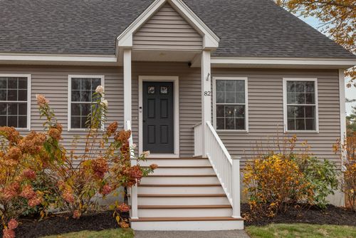 82 Stacy Lane, Eliot, ME, 03903 | Card Image